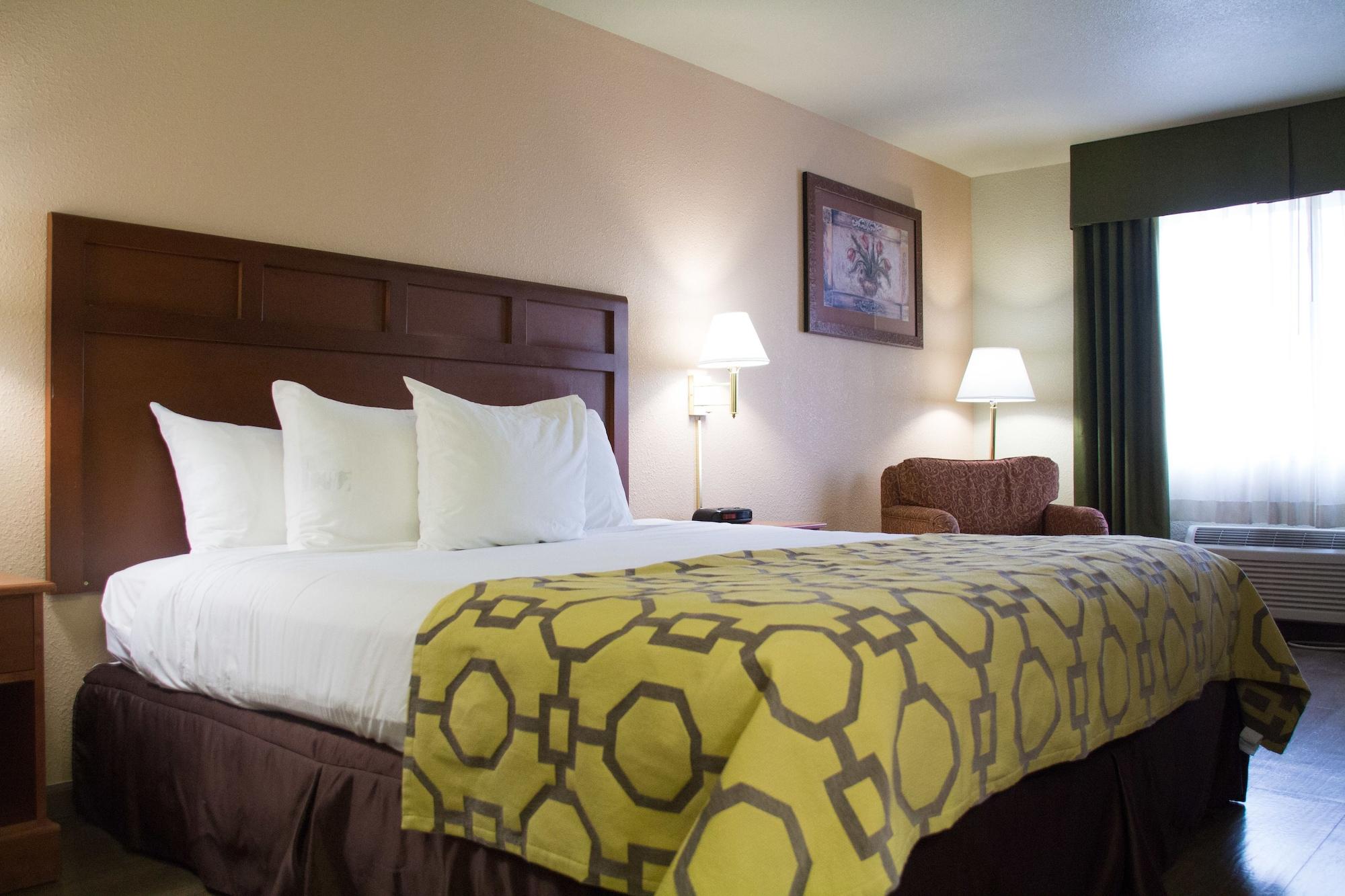 Baymont By Wyndham Yreka Hotel Buitenkant foto